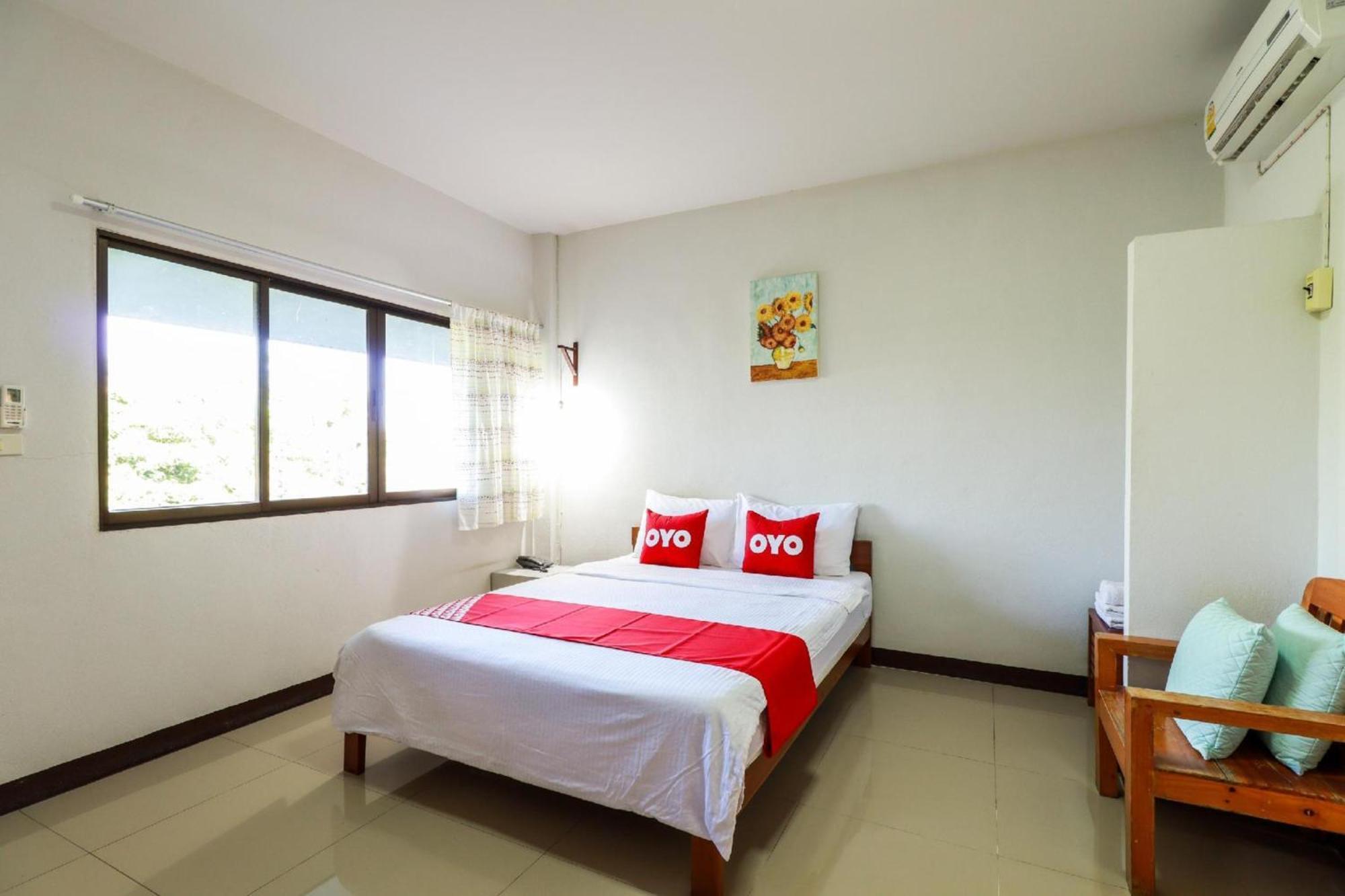 Dnk Baan Suan Hotel Lamphun Exterior photo